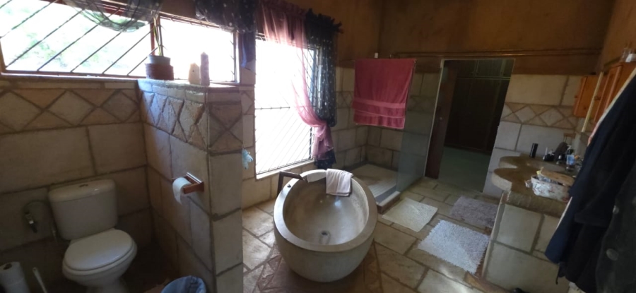 7 Bedroom Property for Sale in Wilkoppies North West